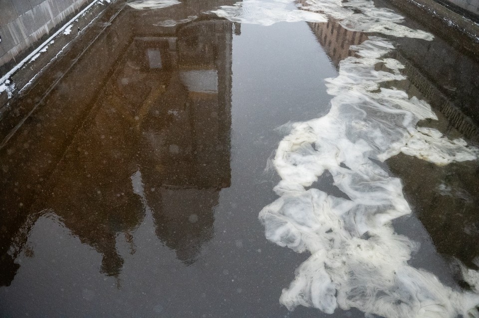    Появление «снежного сала» - признак сложных погодных условий. Алексей БУЛАТОВ