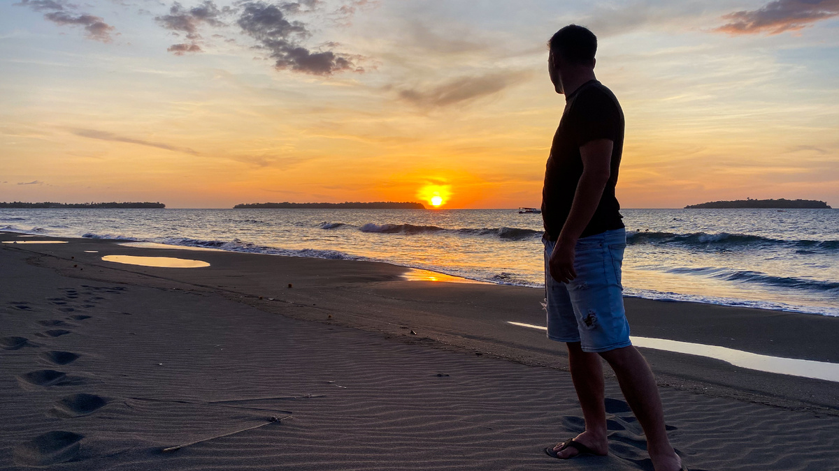 Тревел-блогер Иван Суханов, канал на YouTube «ХОЧУ ПУТЕШЕСТВОВАТЬ»