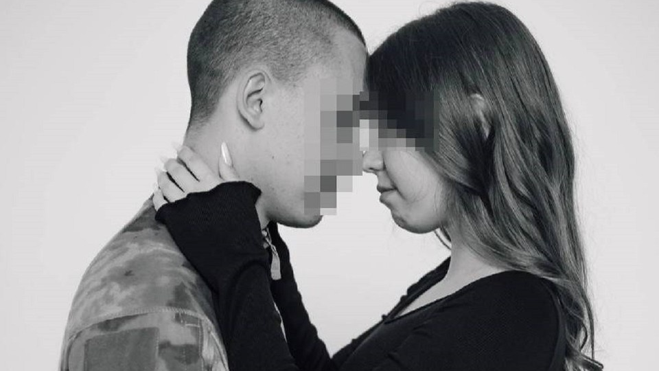 Вышел на след убийцы невесты, будучи на передовой. Парень 19-летней сибирячки быстрее остальных понял, почему она не выходит на связь