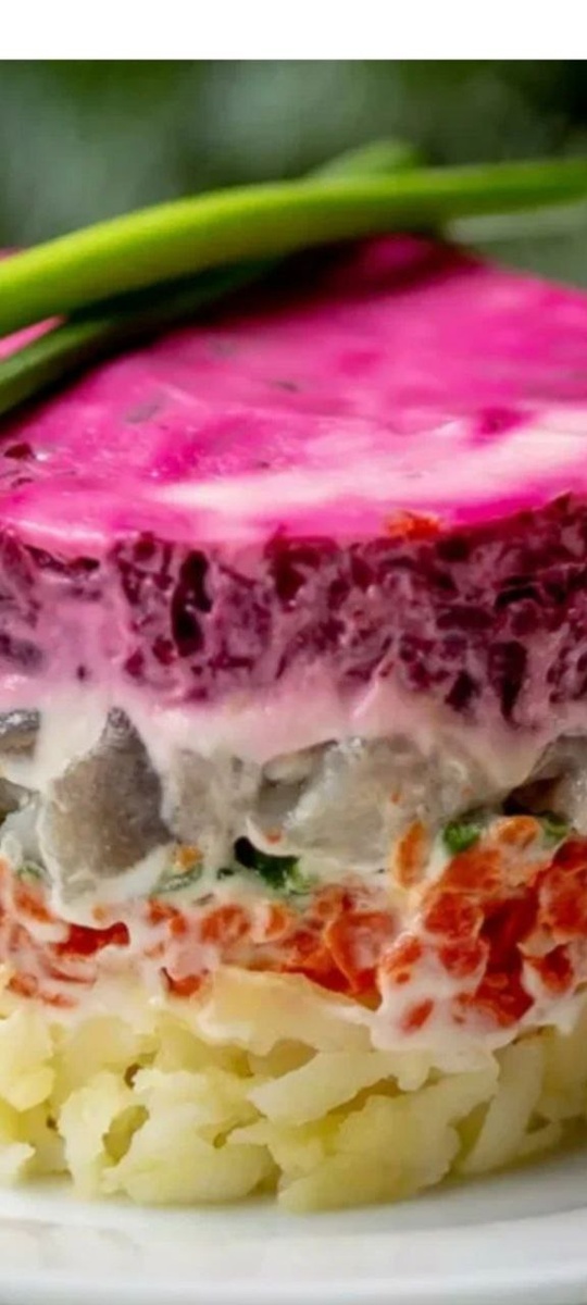 селедка под шубой, скрин из бесплатного архива Яндекса 