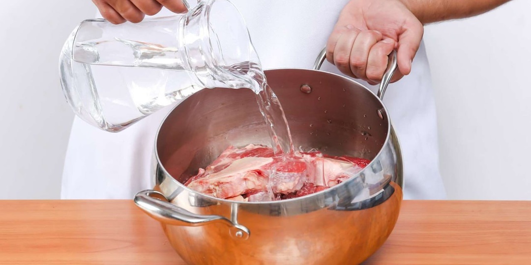 Что лишнее в карточке товара. Вода и мясо