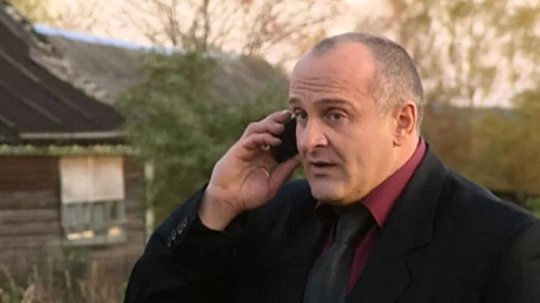    Кадр из фильма "Земский доктор" (2010). Режиссёр: Мирослав Малич. Студия "Эс Эф Продакшн"