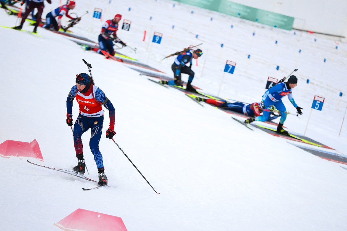 Антон Бабиков