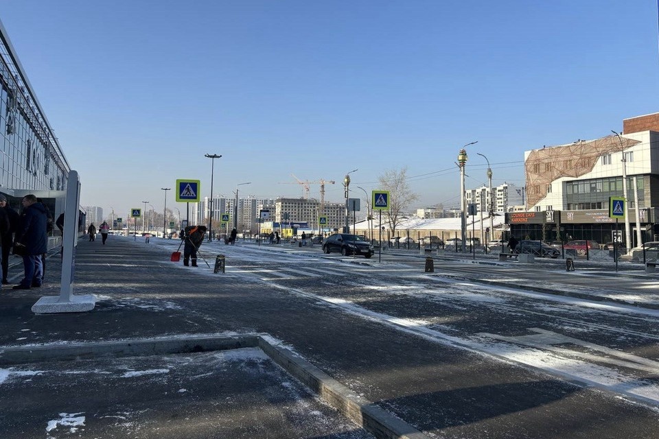    Аэропорт Иркутска и власти обсудили правила и штрафы на парковке. Фото: УФАС Иркутской области.