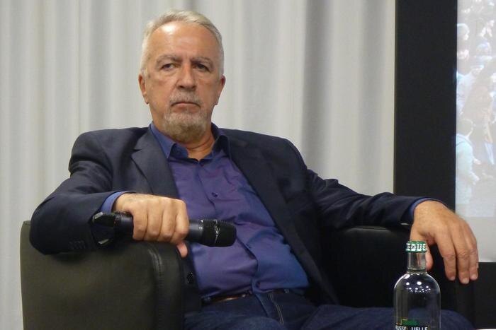 Обложка © Wikipedia / Иван Абатуров