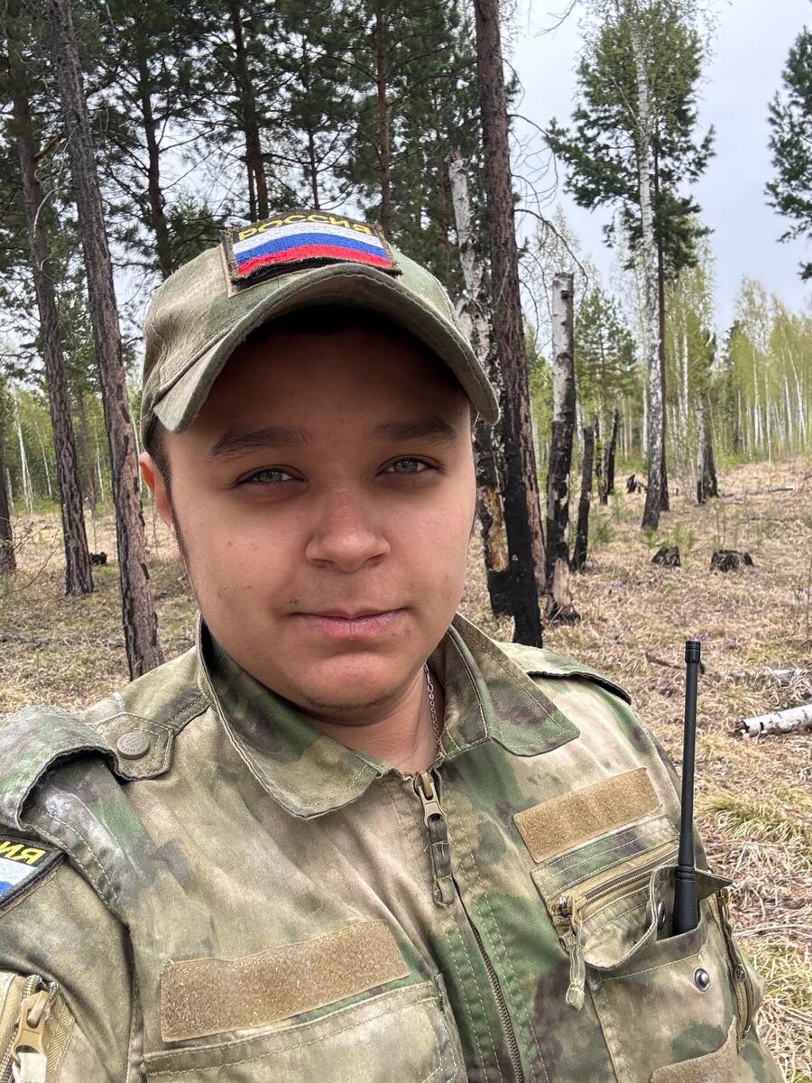    Пётр Носков уверен: прадед гордился бы и его отцом, бойцом СВО, и им самим, волонтёром в Запорожье. Фото: Личный архив