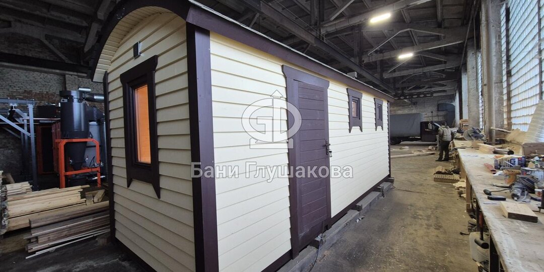 Сейчас всё чаще выбирают разумный подход — бани без излишеств, но с упором на надёжность и базовый комфорт