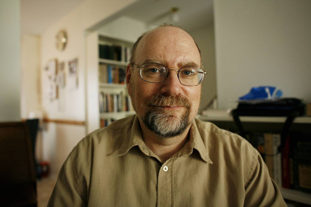 Мире фантастики https://www.mirf.ru/book/byt-chelovekom-filosofskaya-fantastika-roberta-charlza-uilsona