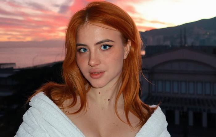 Ксения Карпова. Обложка © Instagram (признан экстремистской организацией и запрещён на территории Российской Федерации)/ ksun.tik