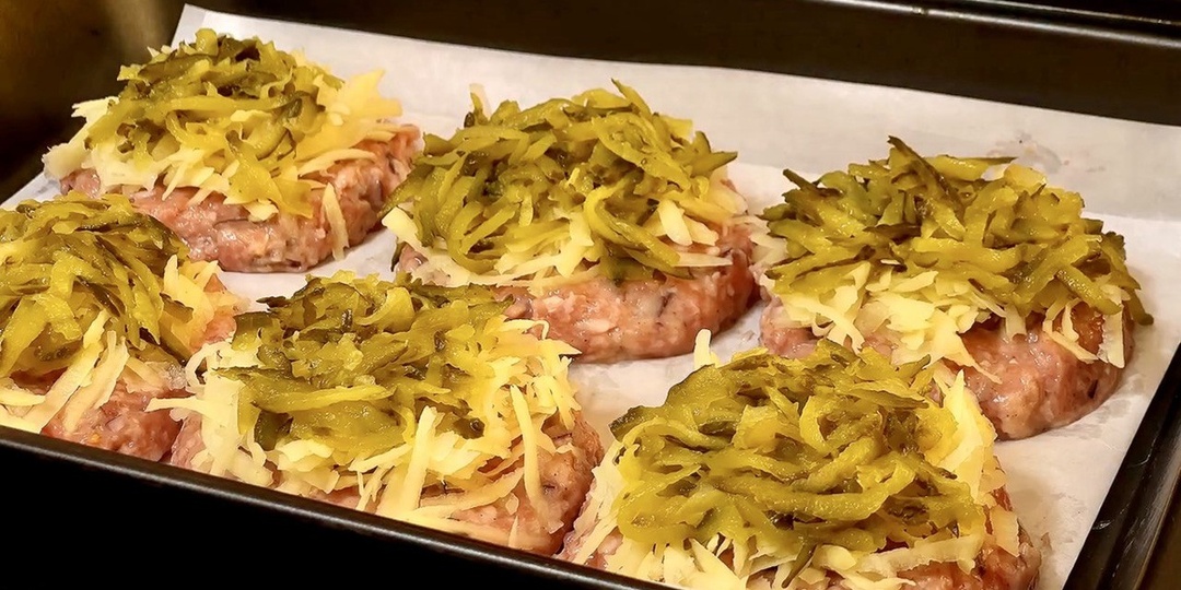 Котлеты в духовке под шубой - пошаговый рецепт