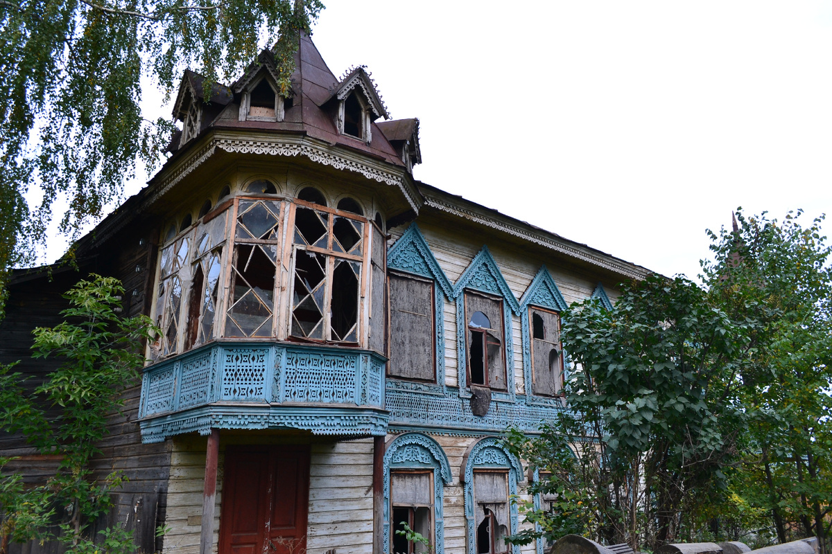 этот же дом до реставрации