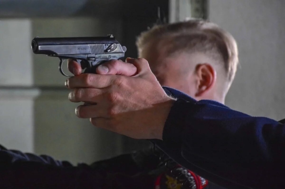    Тульский адвокат оценил применение оружия сотрудником полиции на поражение