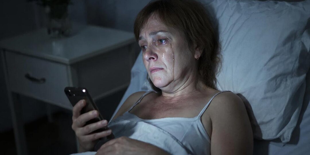 Всю жизнь тянула на себе семью брата, а когда заболела сама — они даже не позвонили... Кому знакомо?