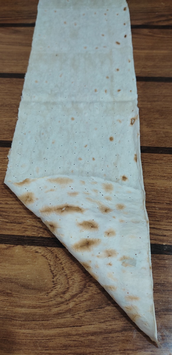 Закручивает треугольник 