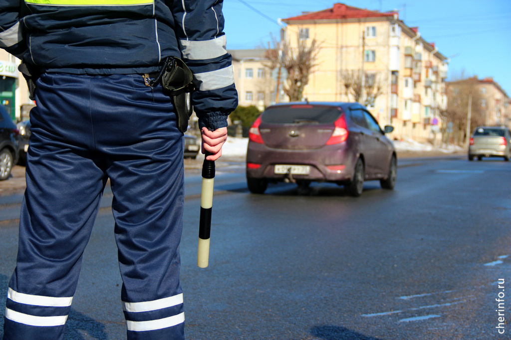    Сотрудники ГАИ с пятницы по воскресенье работали на дорогах вместе с передвижными пунктами медосвидетельствования