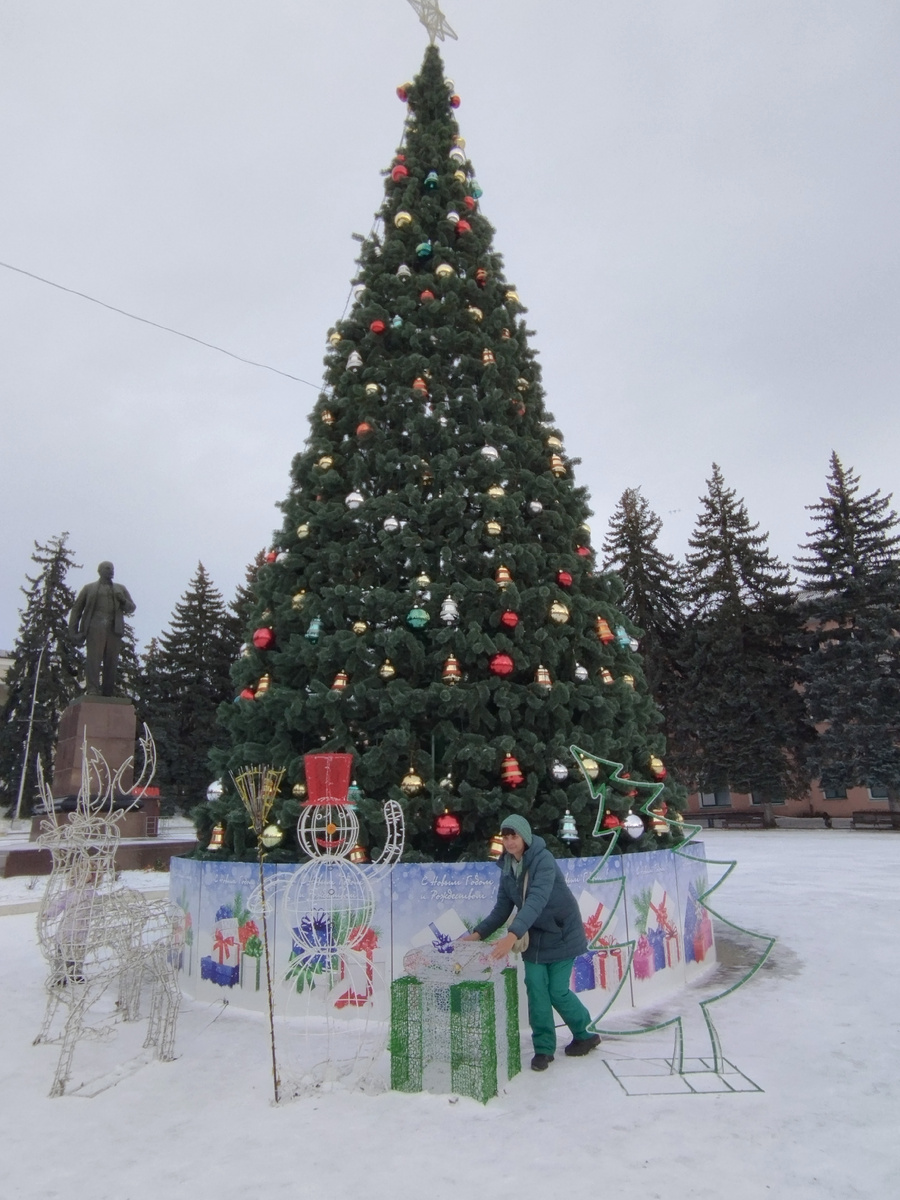 Я, Ленин и ёлочка ( город Лермонтов, 14 декабря)