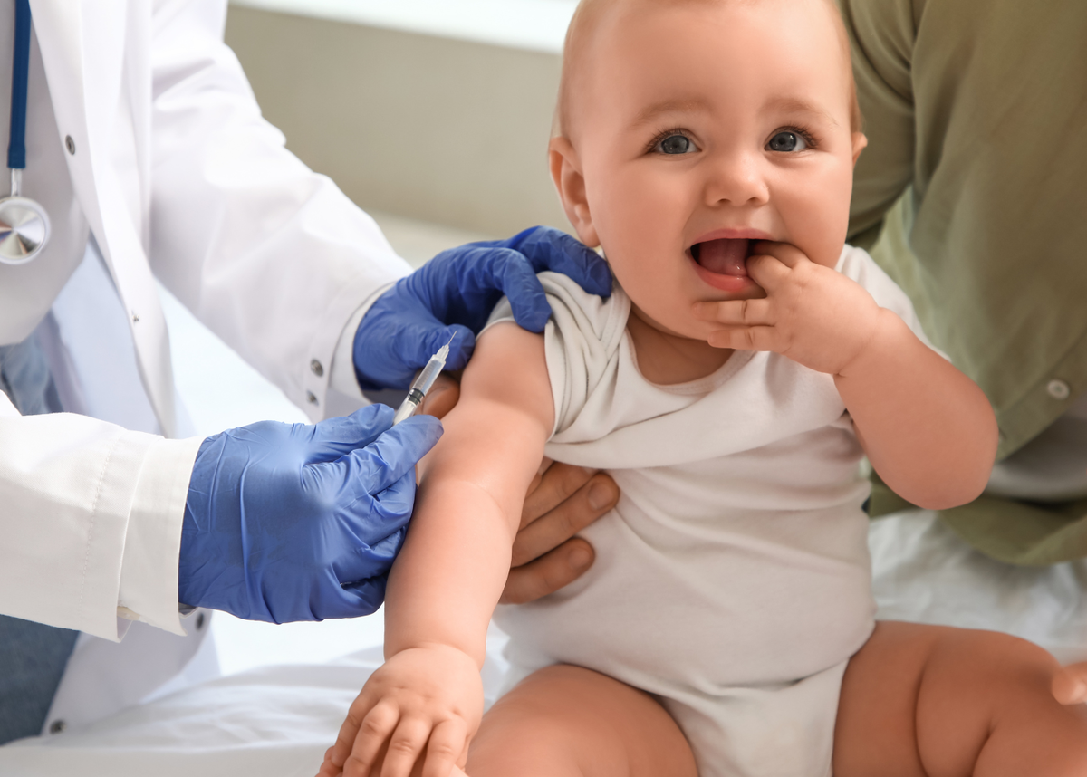 Вакцинация первого года жизни