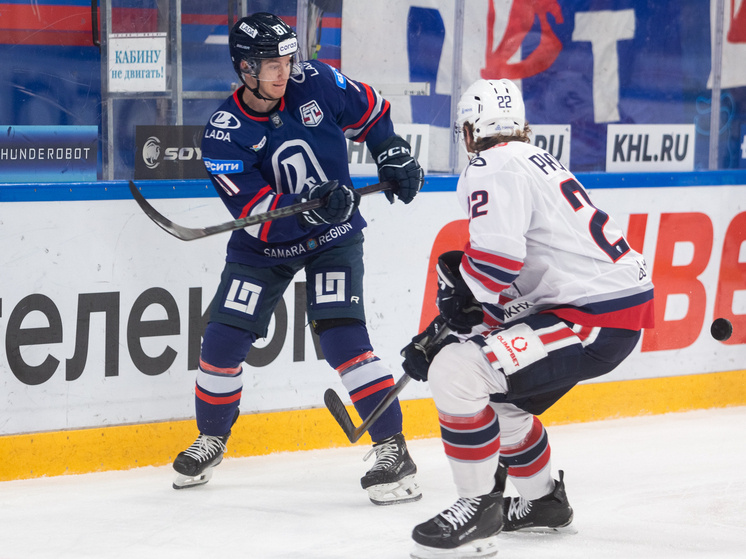     Мак Холлоуэлл. Фото: Андрей Холмов/ХК «Лада»