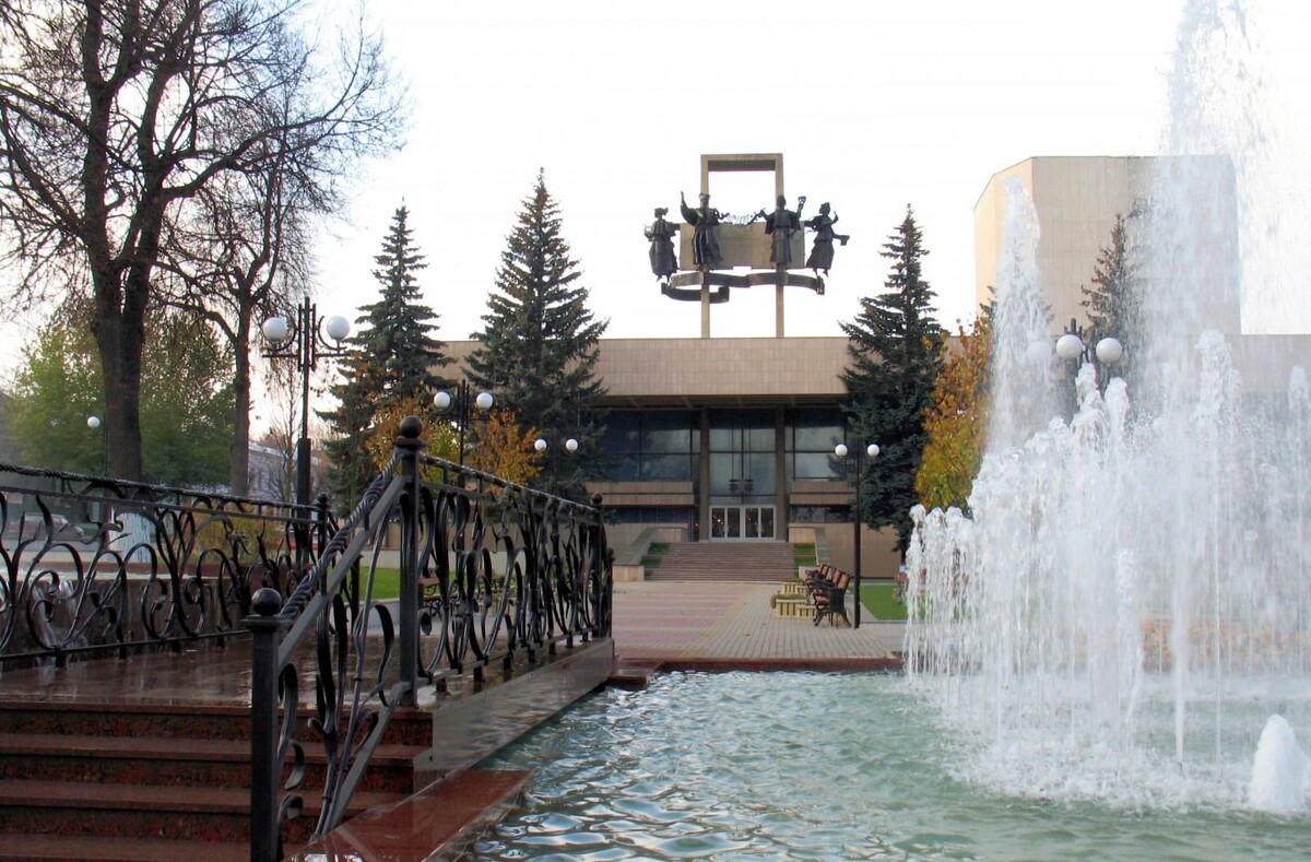 Фото с сайта: https://cdn.culture.ru/c/30916.jpg