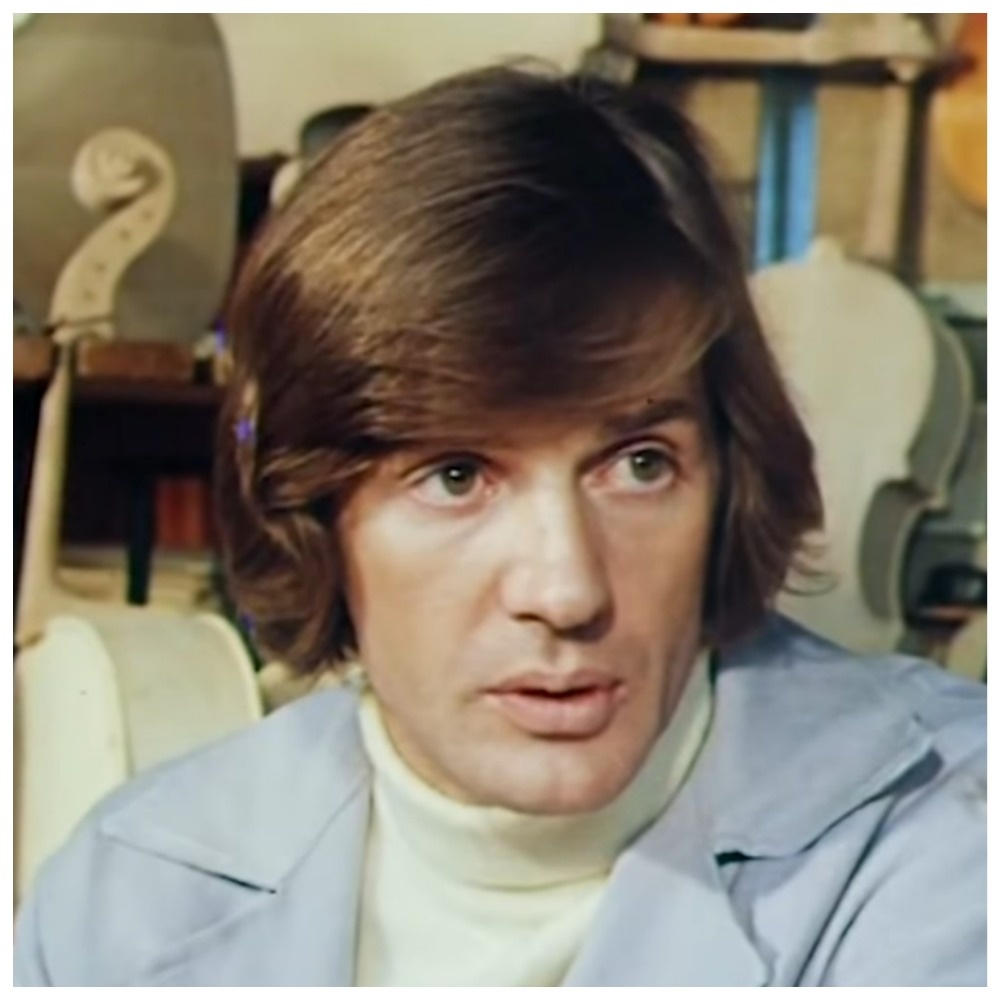 Главный герой Александр Абдулов