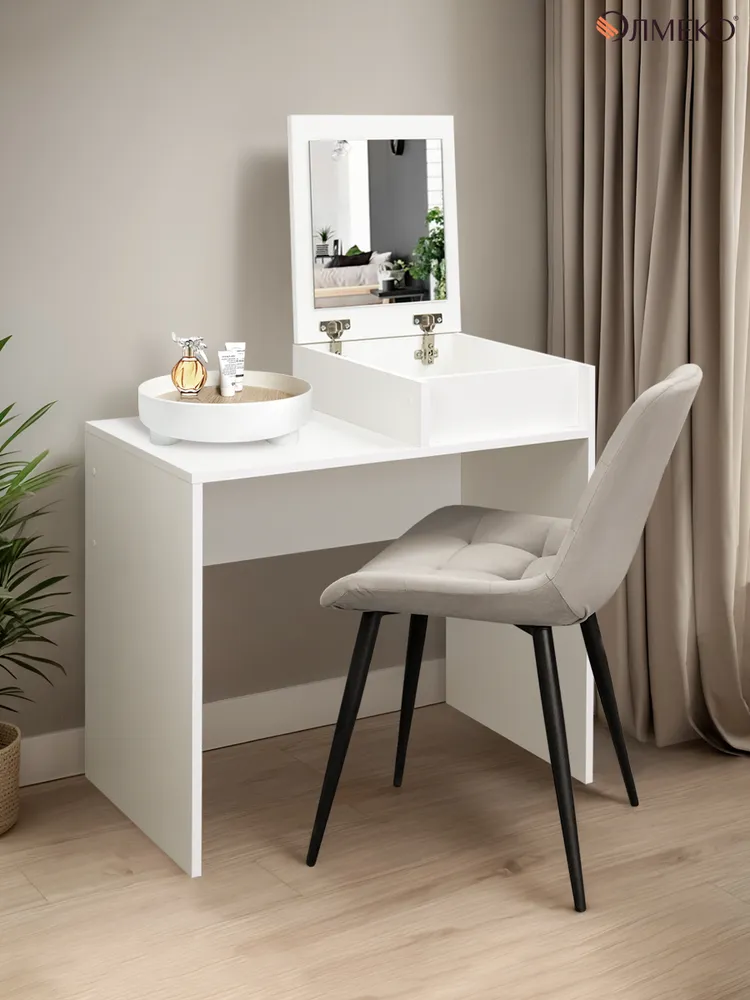 Туалетный столик с зеркалом 49.190 Янтарь (белый) от Олмеко — идеальное решение для создания уголка красоты в вашем доме. Этот элегантный и функциональный косметический столик станет центром притяжения в вашей спальне или ванной комнате.
Трюмо с зеркалом женское выполнено в современном дизайне, который гармонично впишется в любой интерьер. Белый цвет придает столу легкость и воздушность, а качественные материалы гарантируют долговечность и износостойкость мебели.
Туалетный столик с зеркалом 49.190 Янтарь (белый) от Олмеко станет прекрасным дополнением к вашему дому, добавляя нотку изысканности и стиля.