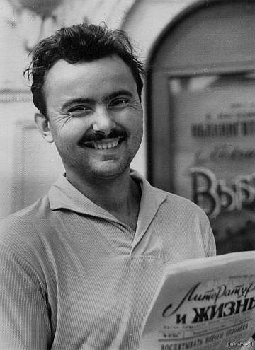 Анатолий Поперечный.