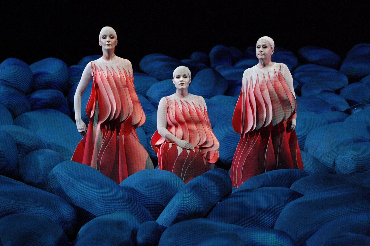 dpa / Global Look Press📷Репетиция оперы «Золото Рейна» из цикла «Кольцо нибелунга» в Байройте