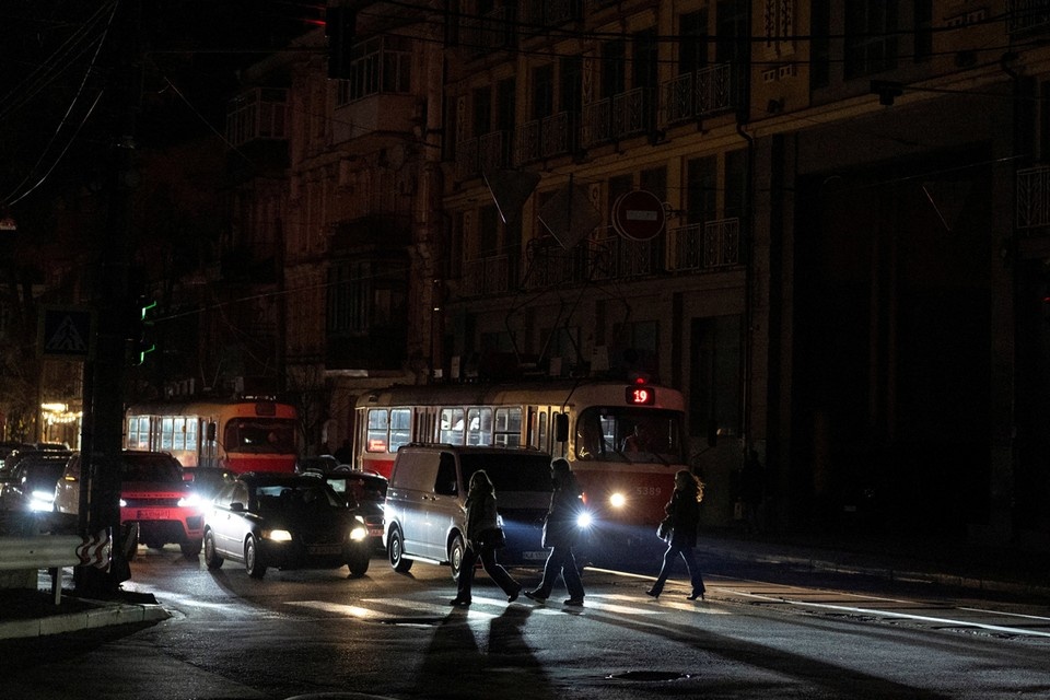    Киев и восточная Украина близки к полному блэкауту REUTERS