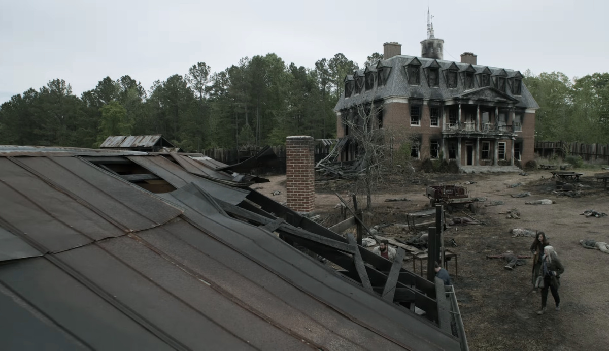 Красивый был дом...