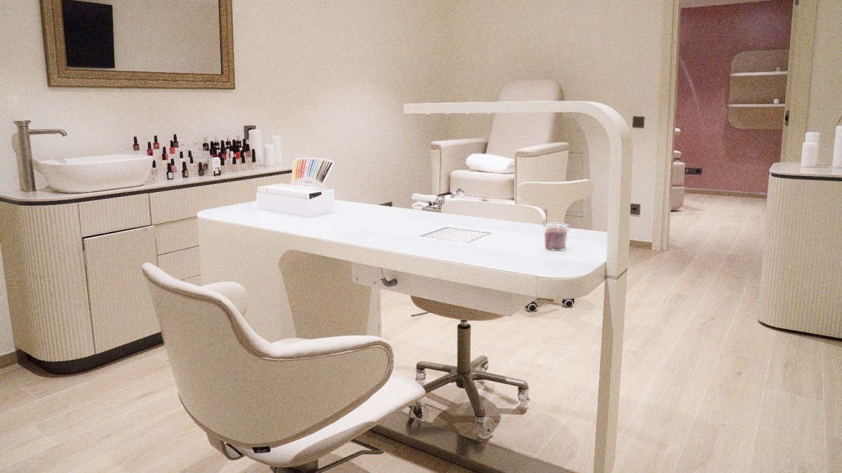 Оборудование для маникюра и педикюра NILO