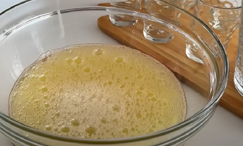 Мясной пирог-сюрприз: как приготовить новогоднее блюдо, где начинка в каждом кусочке