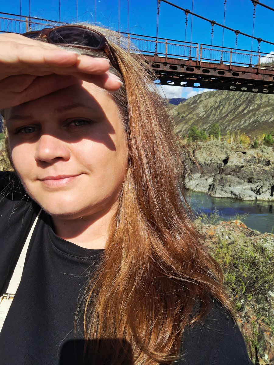 Это я, меня зовут Нина))