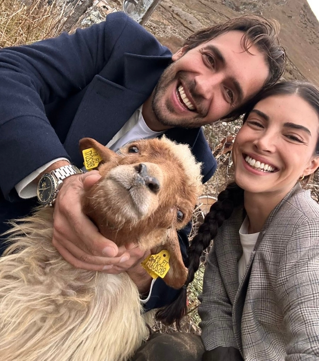 Закадровое фото сериала "Это море переполнится"