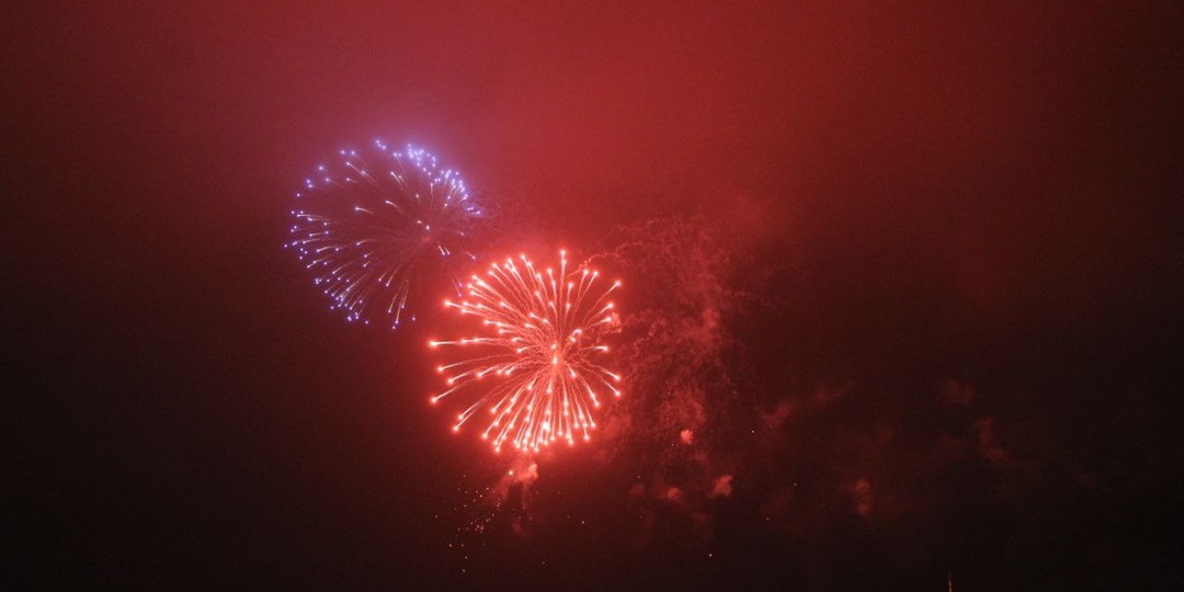 Дрозденко разрешил пускать салюты на Новый год в Ленобласти