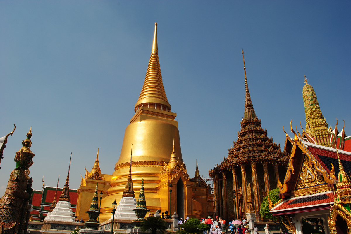 Тревел-блогер Иван Суханов