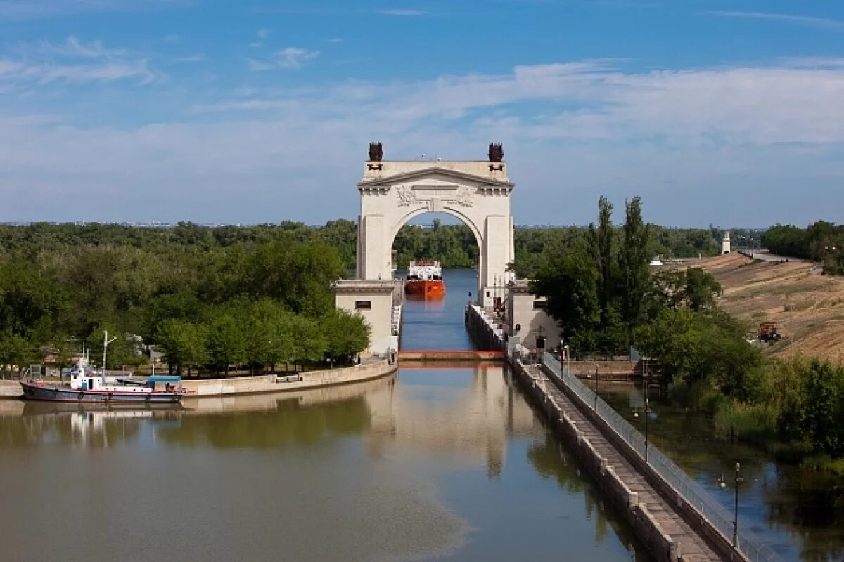    В Волгограде нашли подрядчика для ремонта моста через Волго-Донской канал