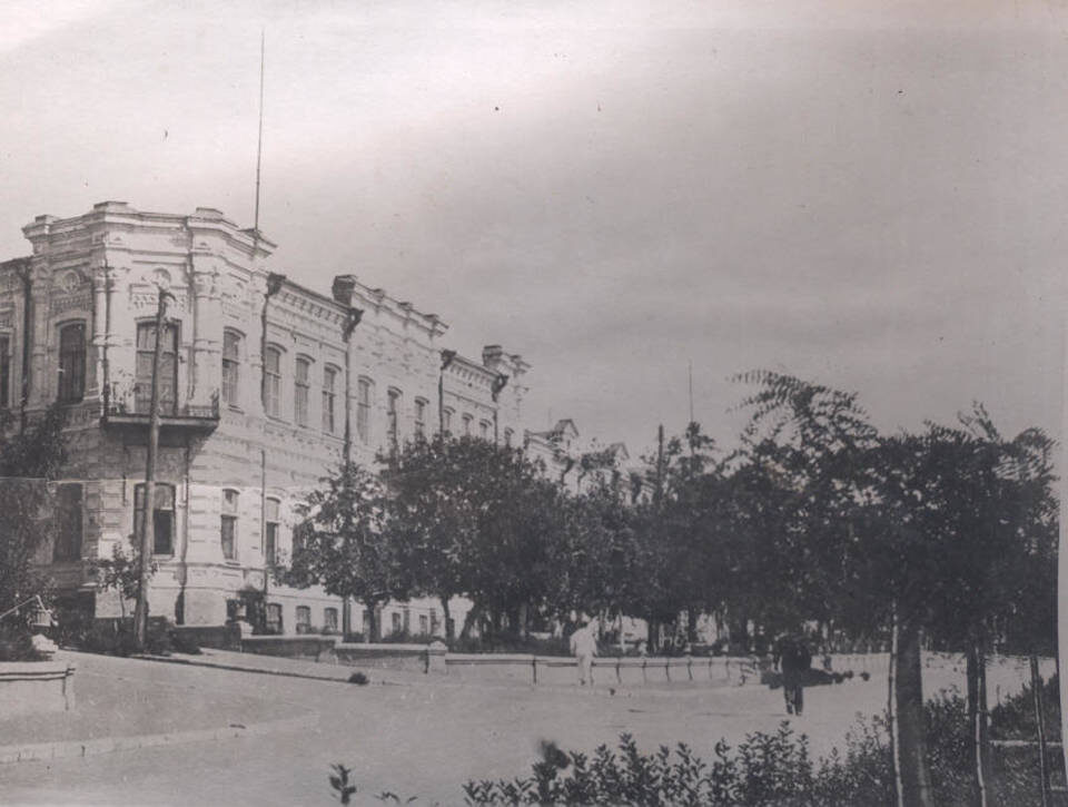    ​Фотографии предоставлены Государственным архивом Волгоградской области.