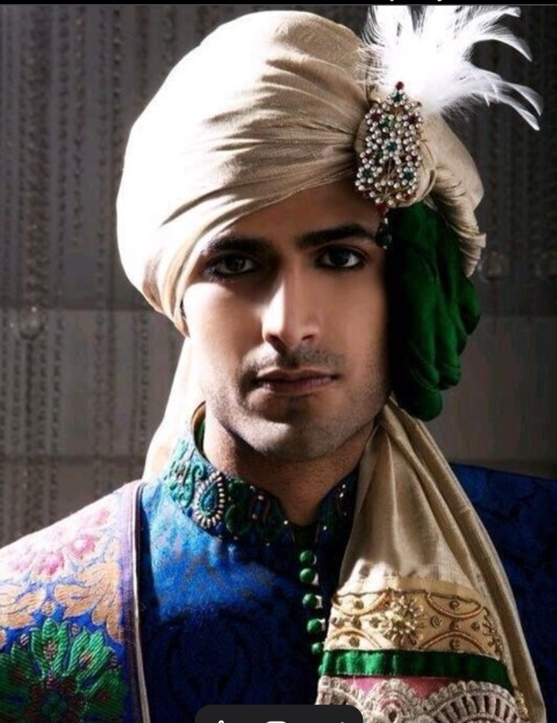 Вот каких красавчиков создала мамочка Нинхурсаг!!! Все фото из открытых источников.