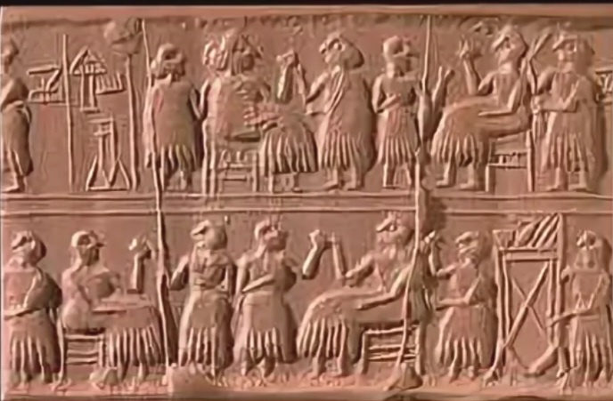 Вот они шумеры.Сами себя запечатлили.