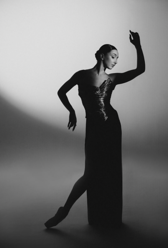 Эрика Микиртичева smirnov  📷
