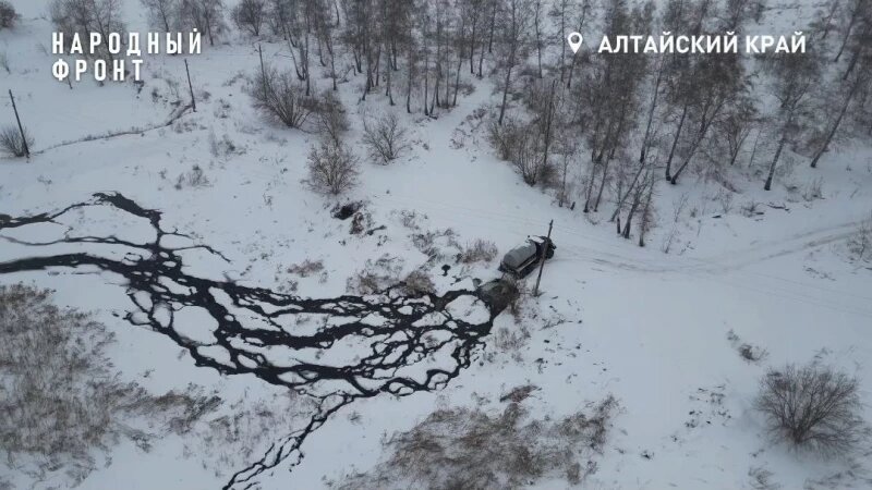     Нечистоты у Нового Власихинского кладбища. «Народный фронт»
