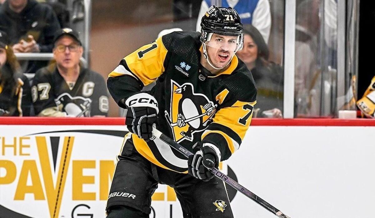     Евгений Малкин. Источник: ria.ru Автор фото: Социальные сети Pittsburgh Penguins