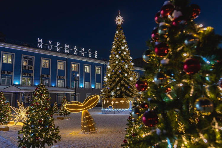 Порт города Мурманск 