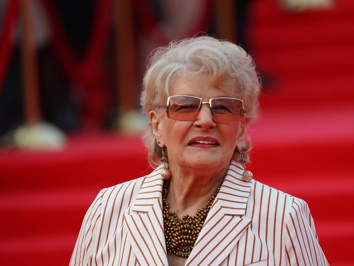     Светлана Дружинина — советская и российская актриса, кинорежиссер, сценаристка, кинопродюсер