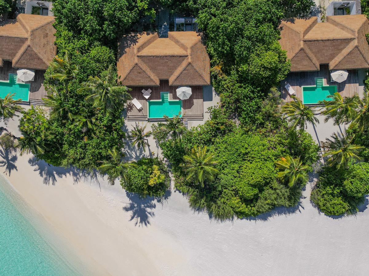 Вид на отель NOKU Maldives (фото взято из официального сайта отеля)