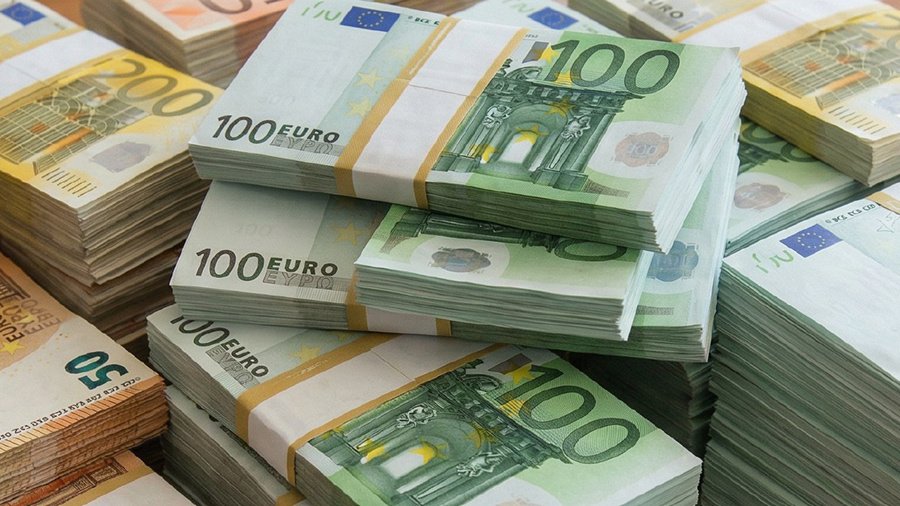     / Сгенерировано с помощью ИИ