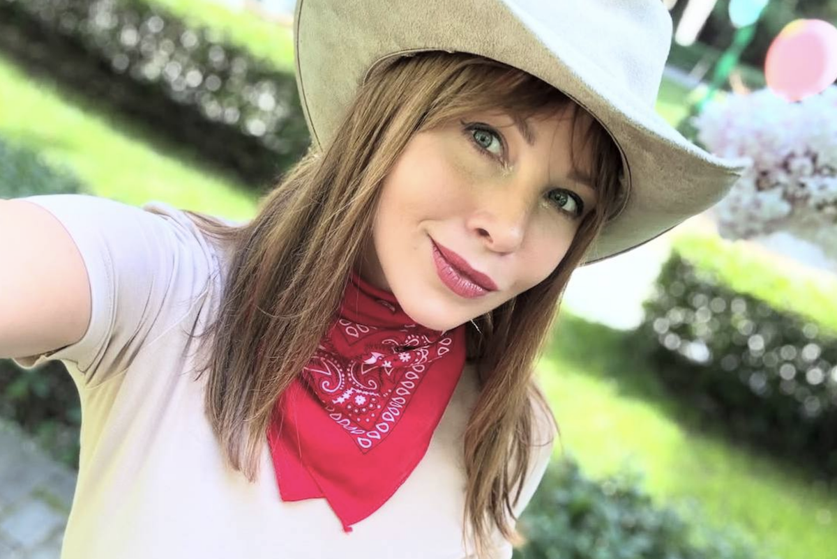     Полина Диброва соцсети