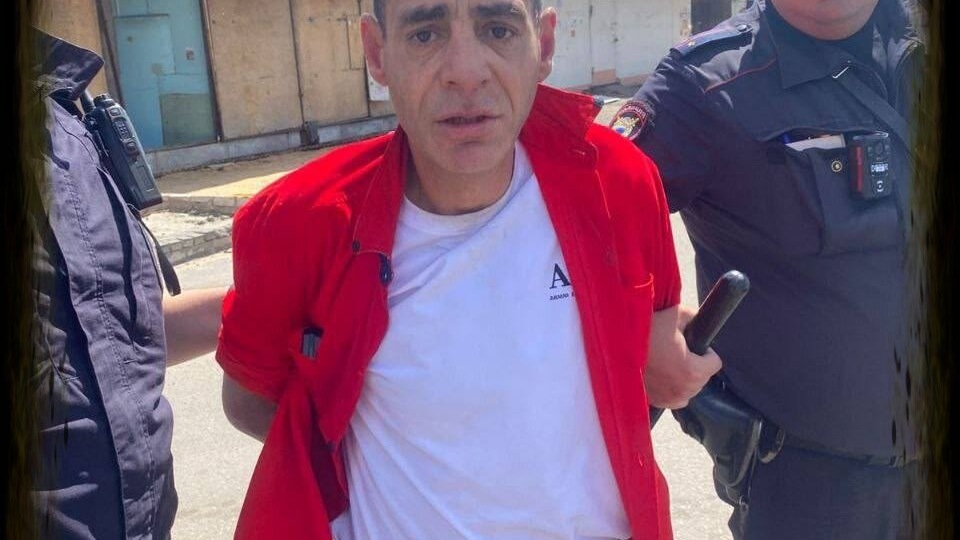 В Воронеже мигрант из Азербайджана Рамиль Алиев приговорен к одному году и семи месяцам за осквернение символов воинской славы России.