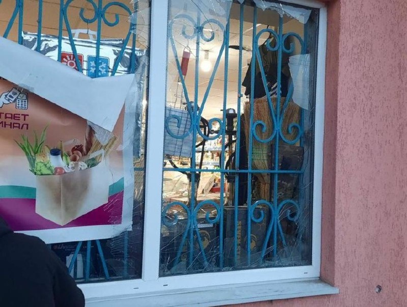    Украинские войска ведут обстрелы ДНР, Херсонской, Запорожской, Белгородской и Курской области. Обзор ситуации в прифронтовых регионах России на вечер 15 декабря