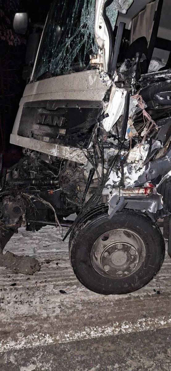    Грузовики столкнулись на севере Карелии —пострадал человекГоскомитет Карелии по безопасности